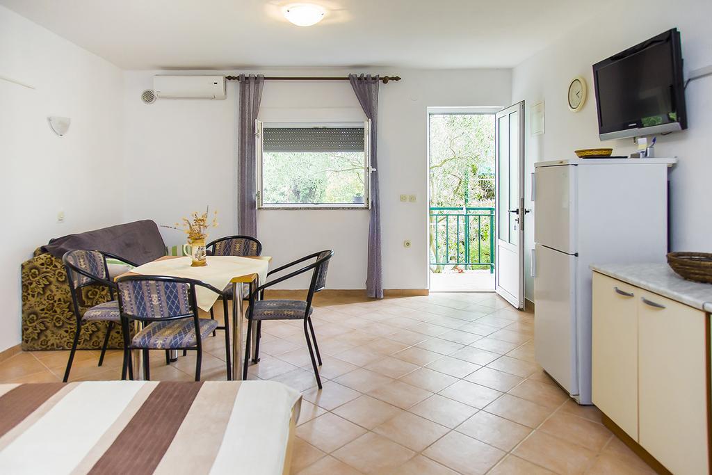 Apartments Zovko Drace Ngoại thất bức ảnh
