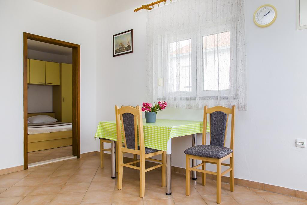 Apartments Zovko Drace Ngoại thất bức ảnh