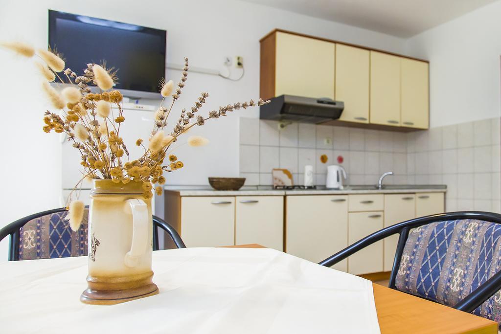 Apartments Zovko Drace Ngoại thất bức ảnh