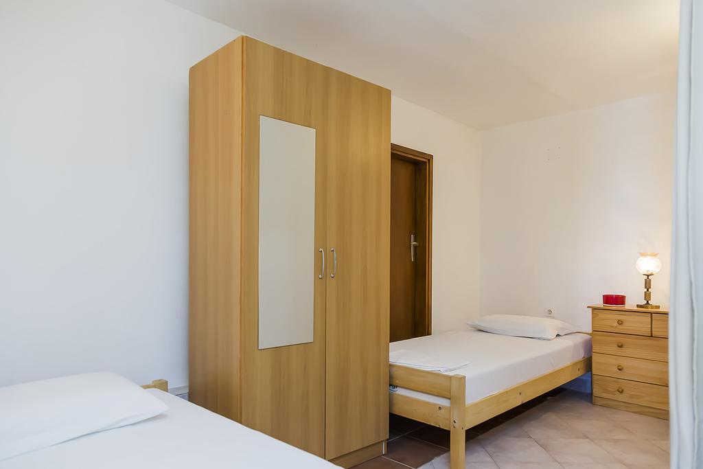 Apartments Zovko Drace Ngoại thất bức ảnh